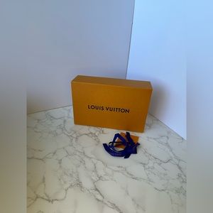 Louis Vuitton gift box